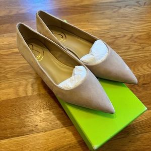 Sam Edelman "Wanda" pointed toe flats, Beige suede, size 5.5 NEW w/ box